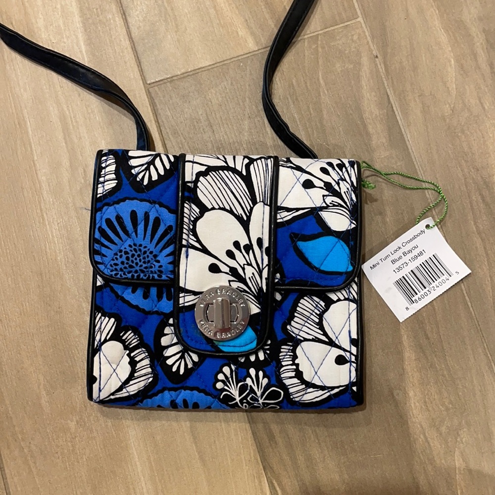 Vera Bradley Cross Body NWT
